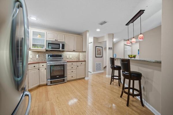 Coach Houses Of Town Place, 5600 Coach House Cir #G, Boca Raton, Florida 33486, image 2
