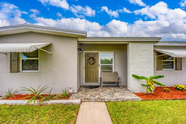 River Park, 102 SE El Sito Ct, Port St. Lucie, Florida 34983, image 1