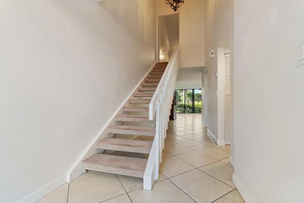 Patio Homes, 271 Old Meadow Way, Palm Beach Gardens, Florida 33418, image 2