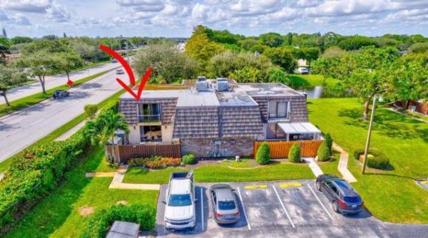 Forest Lakes Townhomes, 1530 Forest Lakes Cir B, West Palm Beach, Florida 33406, image 1