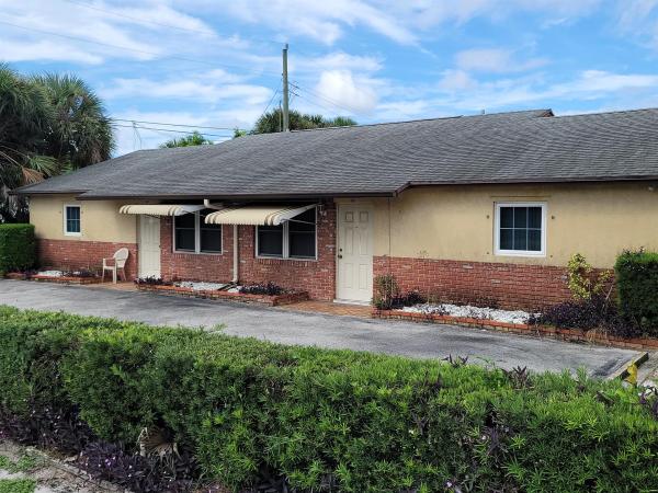 North Palm Beach No HOA, 2016 S Palm Cir, North Palm Beach, Florida 33408, image 1