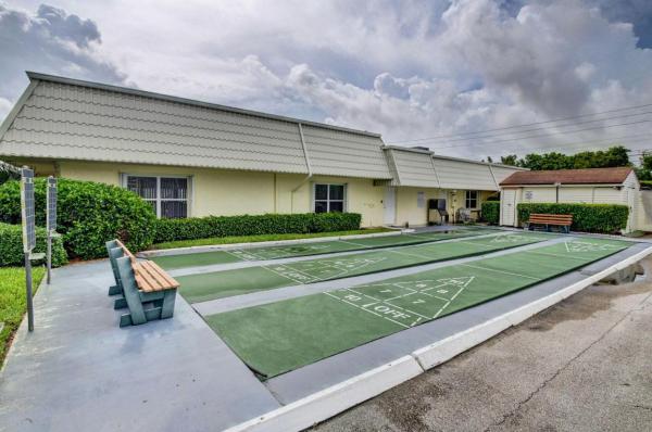 The Pines Of Delray, 2321 Croton Ln, Delray Beach, Florida 33445, image 2