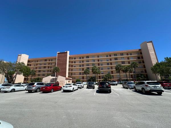 Bonaire Village, 14527 Bonaire Blvd 306, Delray Beach, Florida 33446, image 1