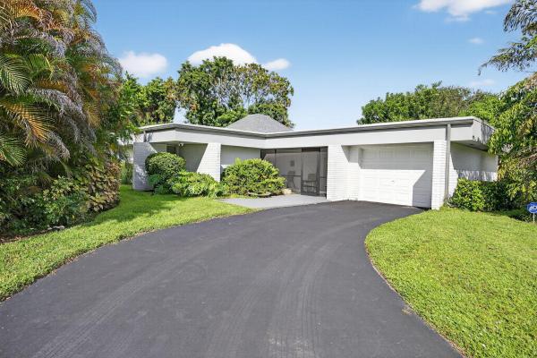 The Woodlands, 5503 Bluejack Oak Cir, Tamarac, Florida 33319, image 1