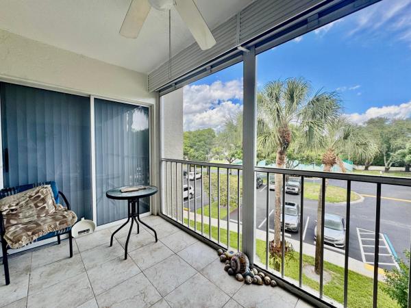 Diamond At Delray, 5910 Morningstar Cir #306, Delray Beach, Florida 33484, image 2
