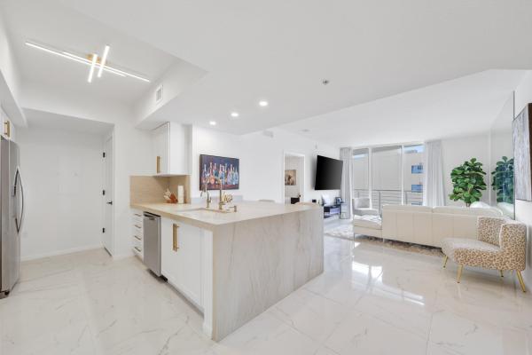 The Slade, 1551 N Flagler Dr 1216, West Palm Beach, Florida 33401, image 1