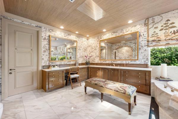 St Andrews Country Club, 17153 Ericarose Ct, Boca Raton, Florida 33496, image 2