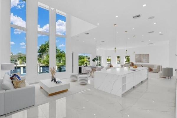 Coral Key Villas, 2641 NE 48th St, Lighthouse Point, Florida 33064, image 1