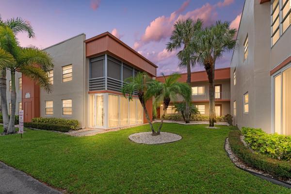 407 Piedmont I, Delray Beach, Florida 33484, image 1