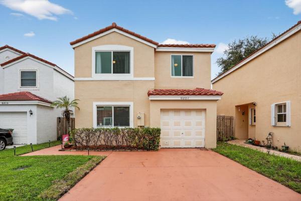Indian Key At Coral Bay, 6207 Navajo Ter, Margate, Florida 33063, image 1