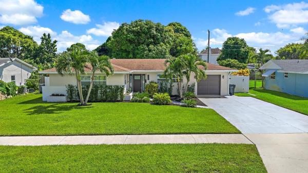Kelsey City, 428 Hawthorne Dr, Lake Park, Florida 33403, image 1