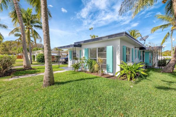 Decarie, 323 De Carie St, Delray Beach, Florida 33444, image 1