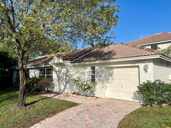 Wellington Lakes, 1906 Capeside Cir, Wellington, Florida 33414, image 1