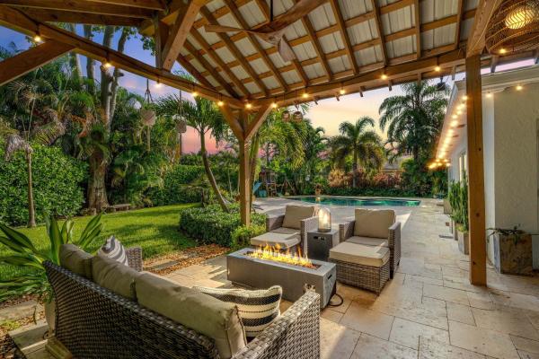 Palm Beach Gardens No HOA, 4249 Heather Cir W, Palm Beach Gardens, Florida 33410, image 1