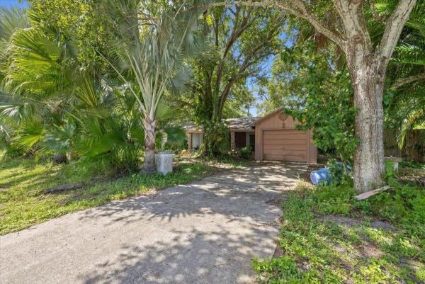 Lakewood Park, 6507 Deleon Ave, Fort Pierce, Florida 34951, image 1