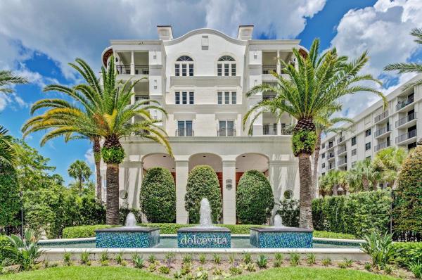 Dolce Vita, 155 Ocean Ave 206, Palm Beach Shores, Florida 33404, image 1