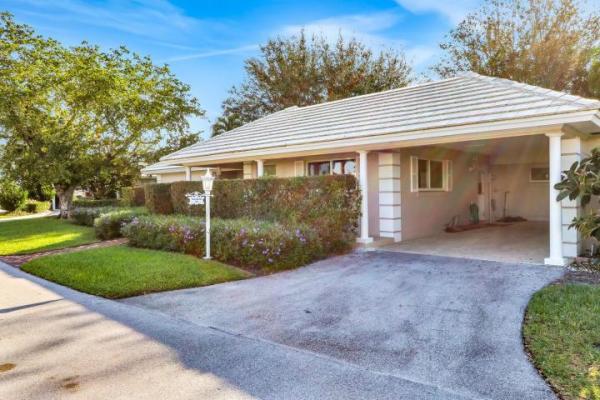 French Royale Villas, 434 French Royale Cir, Atlantis, Florida 33462, image 1