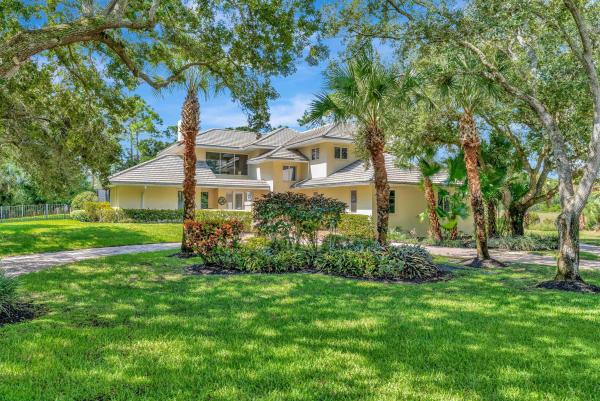 18462 SE Old Trail Dr, Jupiter, Florida 33478, image 1