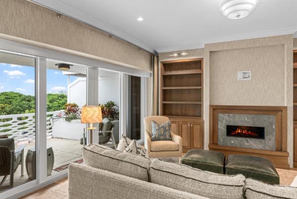 Southlake, 315 S Lake Dr, Palm Beach, Florida 33480, image 1