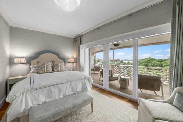 Southlake, 315 S Lake Dr, Palm Beach, Florida 33480, image 3