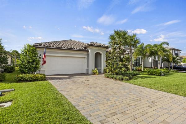 Veranda Gardens, 636 S Boboli Way, Port St. Lucie, Florida 34984, image 1