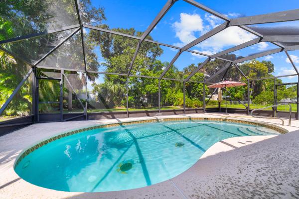 Maravilla Plaza, 3007 Summit St, Fort Pierce, Florida 34982, image 2