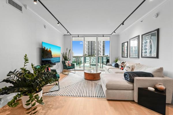 350 Las Olas Place, 350 SE 2nd St 1150 ##1150, Fort Lauderdale, Florida 33301, image 1