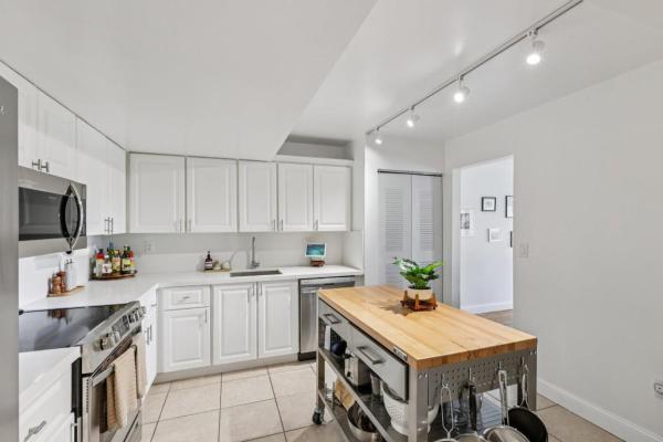 BelaSera At Pine Island, 721 N Pine Island Rd #406, Plantation, Florida 33324, image 2