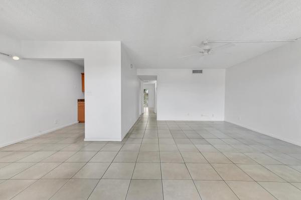 Village Green 2, 700 Village Green Ct 314, Palm Springs, Florida 33461, image 1