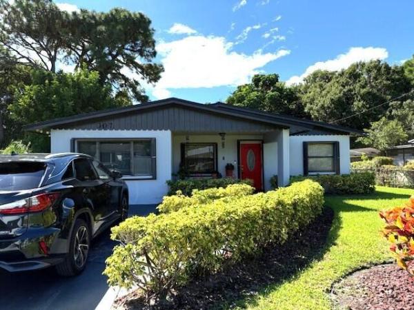 Floriana Park, 307 N 20th St, Fort Pierce, Florida 34950, image 1