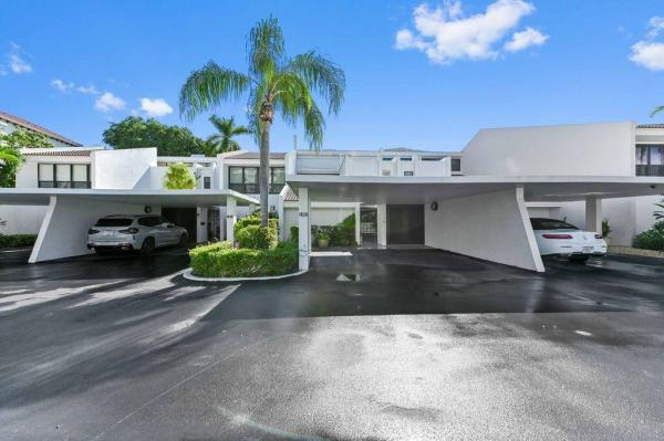 Mansionnaire, 1924 Presidential Way #2-C, West Palm Beach, Florida 33401, image 1