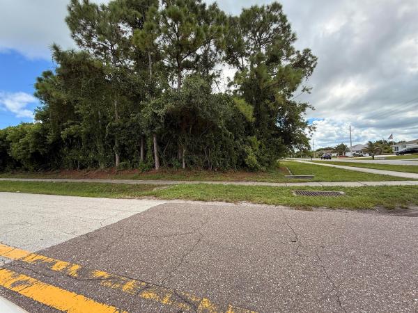 Woodland Trails, 4337 SW Savona Blvd, Port St. Lucie, Florida 34953, image 1