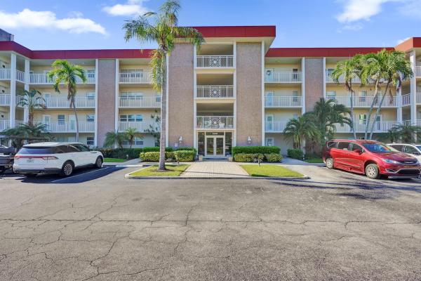 Palm Aire At Coral Key, 3050 NE 48th Ct 303 ##303, Lighthouse Point, Florida 33064, image 1