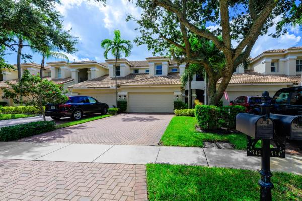 Prosperity Harbor North, 742 Cable Beach Ln, North Palm Beach, Florida 33410, image 1