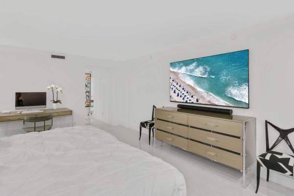 Halcyon Of Palm Beach, 3440 S Ocean Blvd, Palm Beach, Florida 33480, image 1