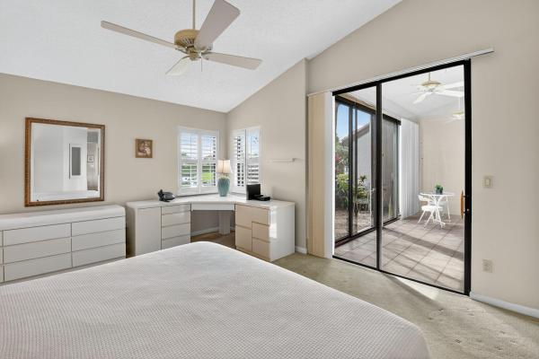 Hampton At Aberdeen, 7186 Sweetbay Ct, Boynton Beach, Florida 33472, image 1