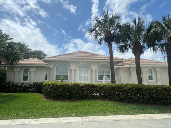 Yacht Harbor Manor, 1299 Morse Blvd, Riviera Beach, Florida 33404, image 1