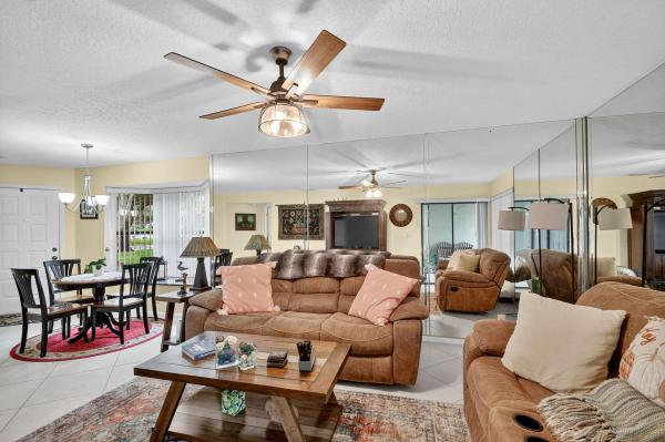 801 Harbour Pointe Way, Greenacres, Florida 33413, image 1