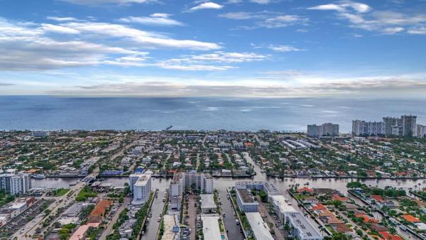 The Pilot House, 3100 NE 48th St #PH-10, Fort Lauderdale, Florida 33308, image 2