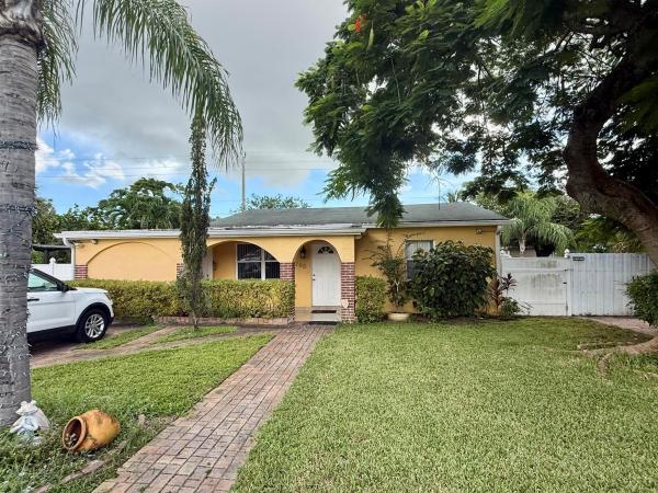 Greenacres No HOA, 260 Jackson Ave, Greenacres, Florida 33463, image 1