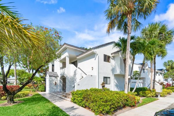 Gleneagles, 7533 Glendevon Ln 905, Delray Beach, Florida 33446, image 1