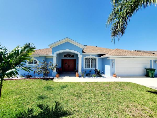 Southbend Lakes Estates, 3285 SE Pinto St, Port St. Lucie, Florida 34984, image 1