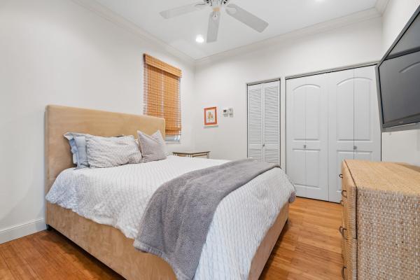 Frenchman's Creek Beach & Country Club, 2667 Marseille Dr, Palm Beach Gardens, Florida 33410, image 1