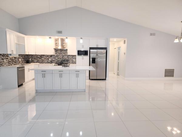 Sugar Pond Manor, 14526 Paddock Dr, Wellington, Florida 33414, image 1