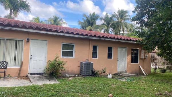 Melrose Park, 531 E Evanston Cir, Fort Lauderdale, Florida 33312, image 1