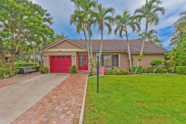 5023 Whitewood Cv N, Lake Worth, Florida 33467, image 1
