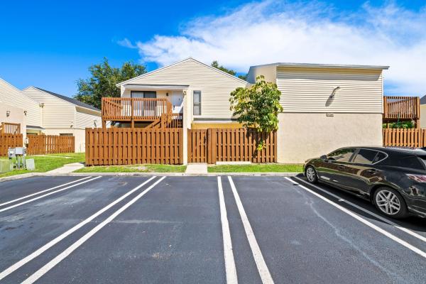 Eden Place, 631 Executive Center Dr #K104, West Palm Beach, Florida 33401, image 1