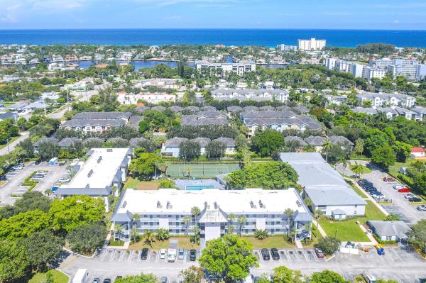 240 SE 10th St, Delray Beach, Florida 33483, image 1