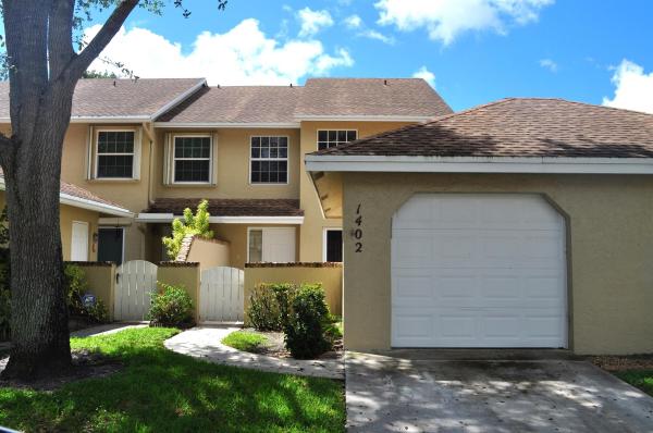Joggers Run, 1402 Maplewood Dr, Greenacres, Florida 33415, image 1