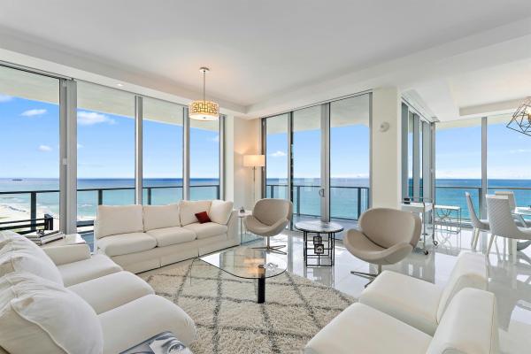 Riviera Beach, Florida 33404, image 1
